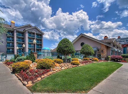 Accommodation By Willow Brook Lodge Pigeon Forge Exterior photo